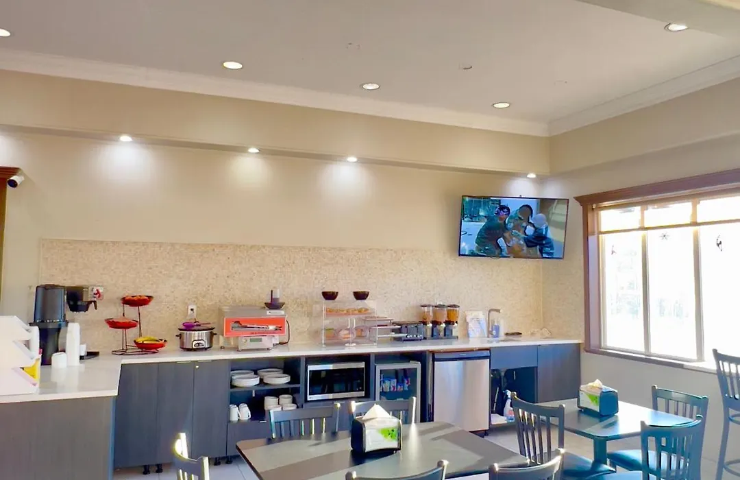 Ramada By Wyndham-1