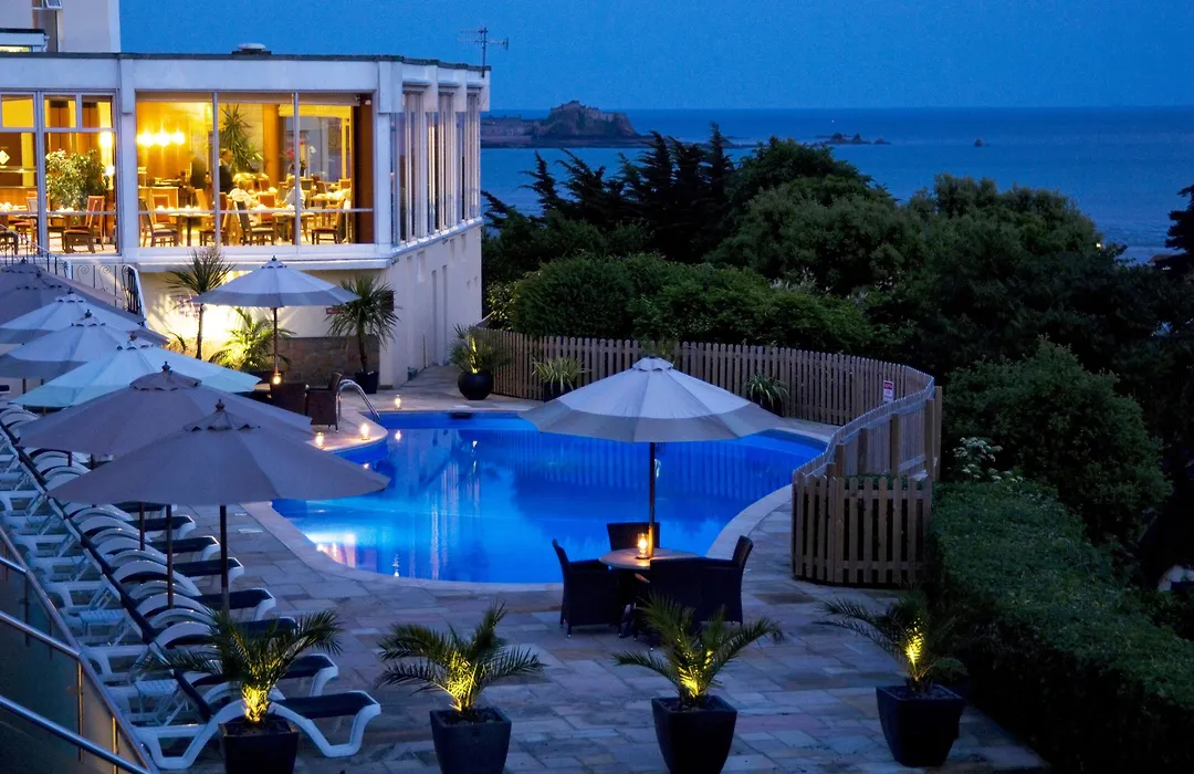 Hotel Cristina-1