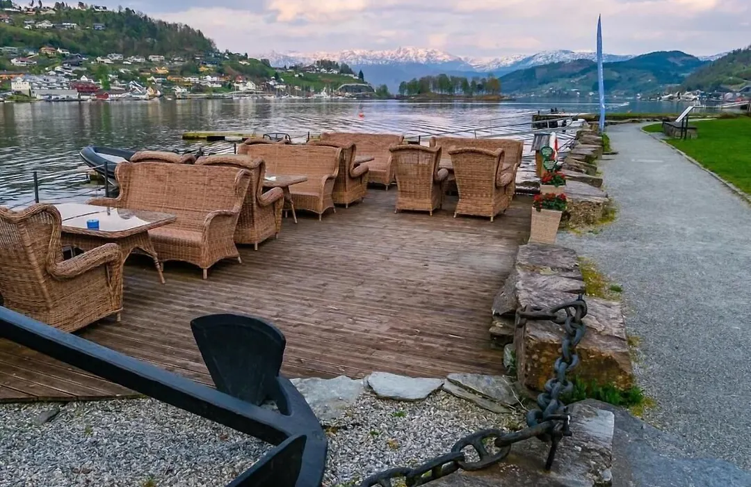 Thon Hotel Sandven-1