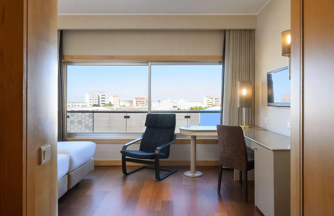 Tryp By Wyndham Porto Expo Hotel-1