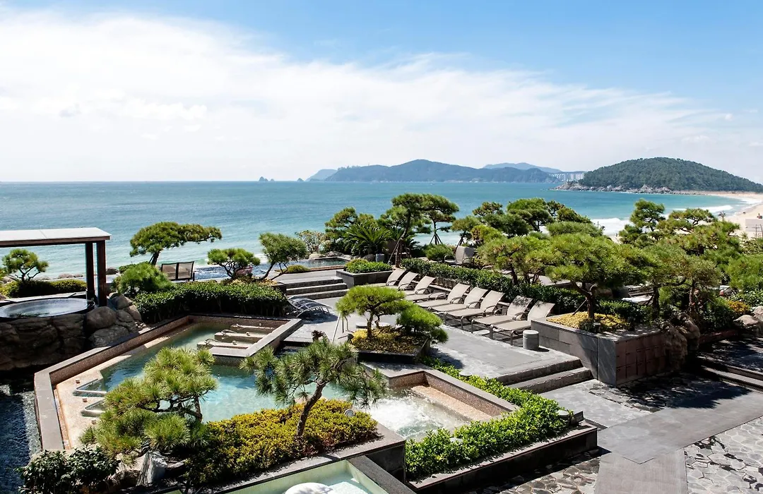 Paradise Hotel Busan-1