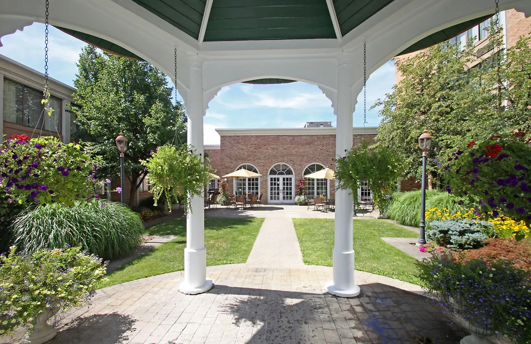 Ethan Allen Hotel-1