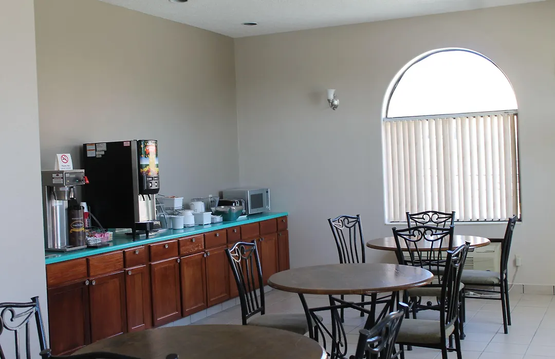 Rodeway Inn Red Oak-1