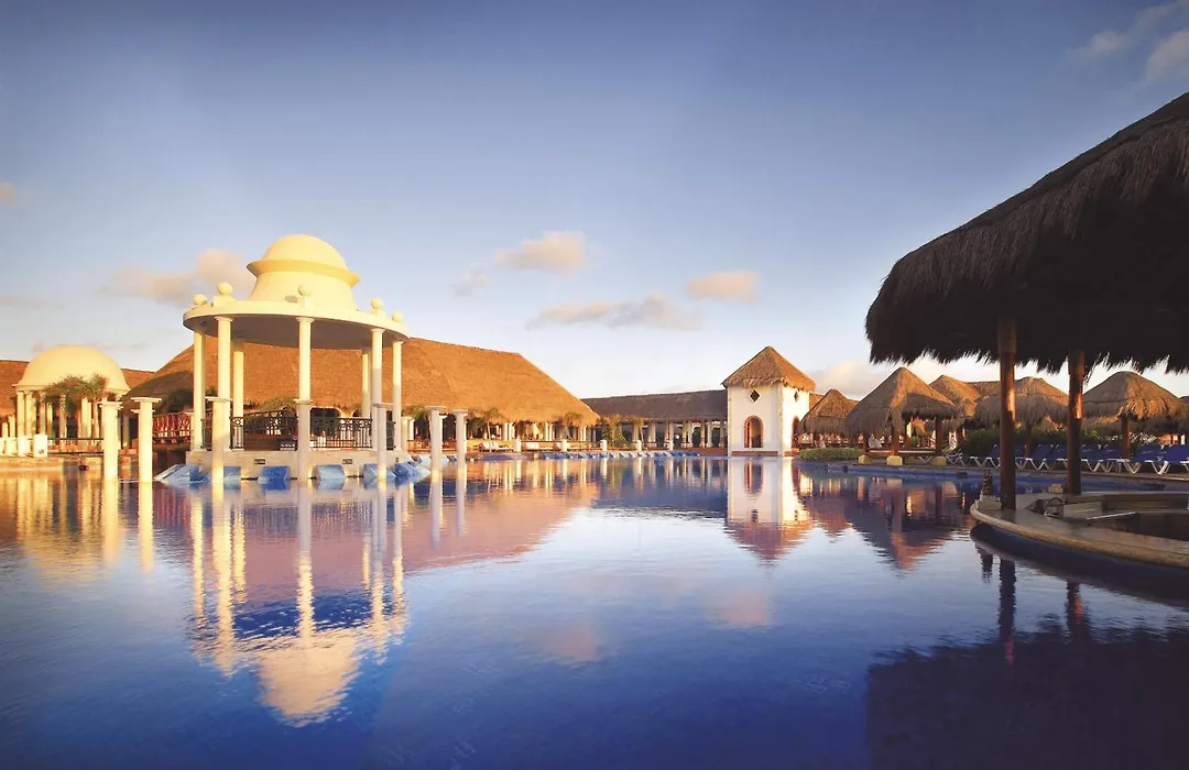 Dreams Sapphire Resort&Spa-1