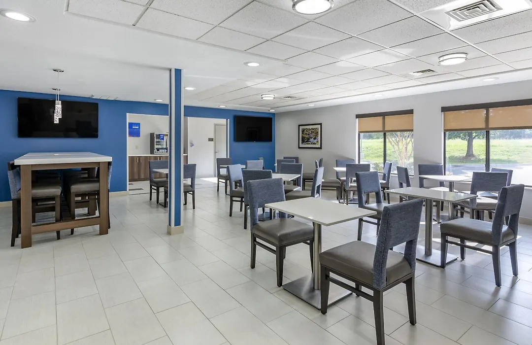Comfort Inn & Suites Troutville-Roanoke North-1