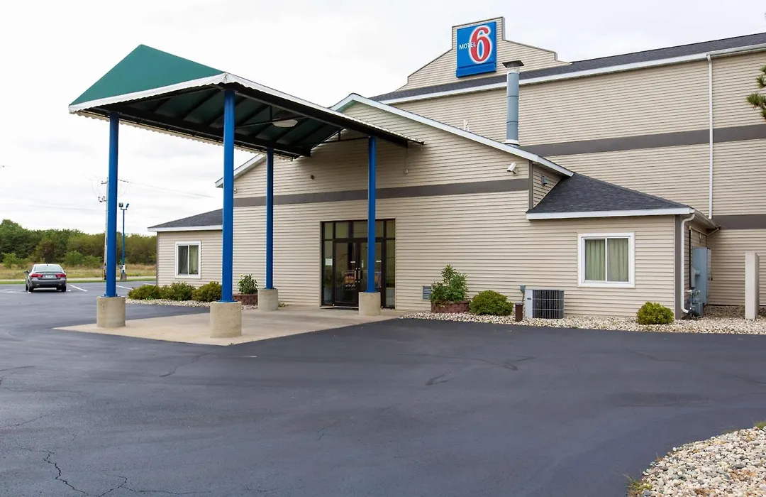 Motel 6-Baraboo, Wi - Lake Delton-Wisconsin Dells-1