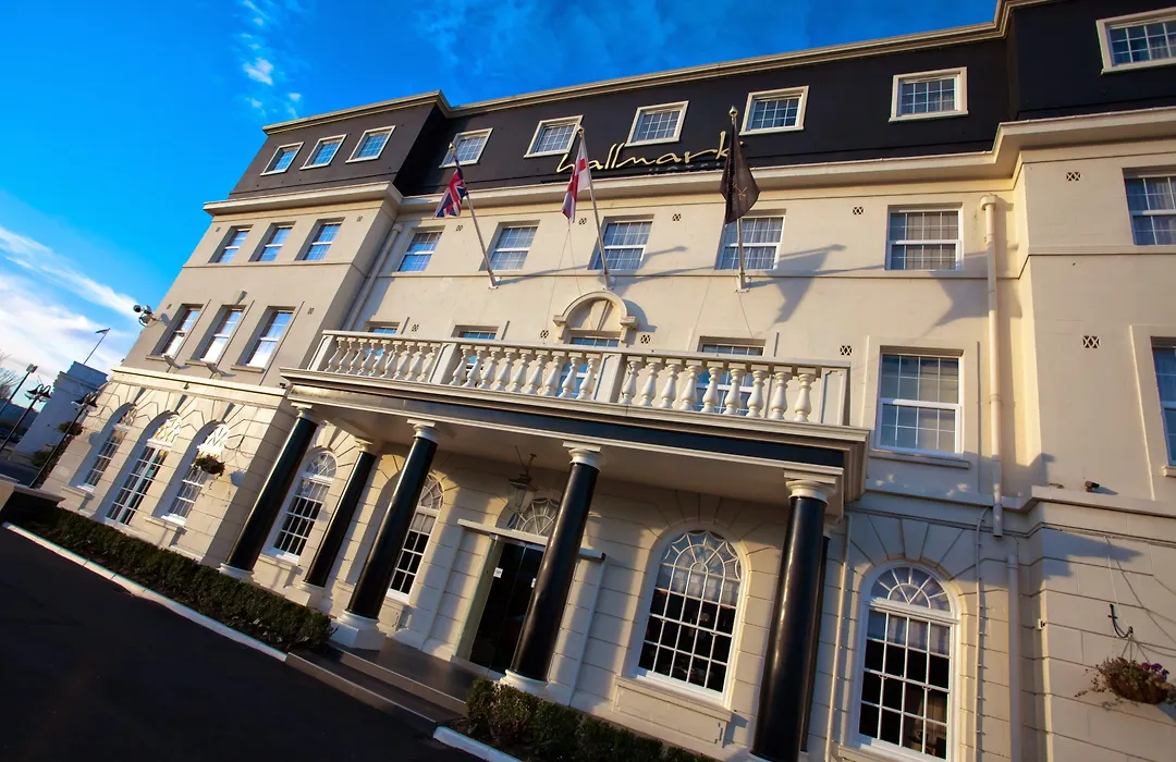 London Croydon Aerodrome Hotel By Sunday-1