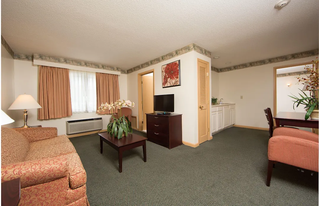 Villa Roma Resort And Conference Center-1
