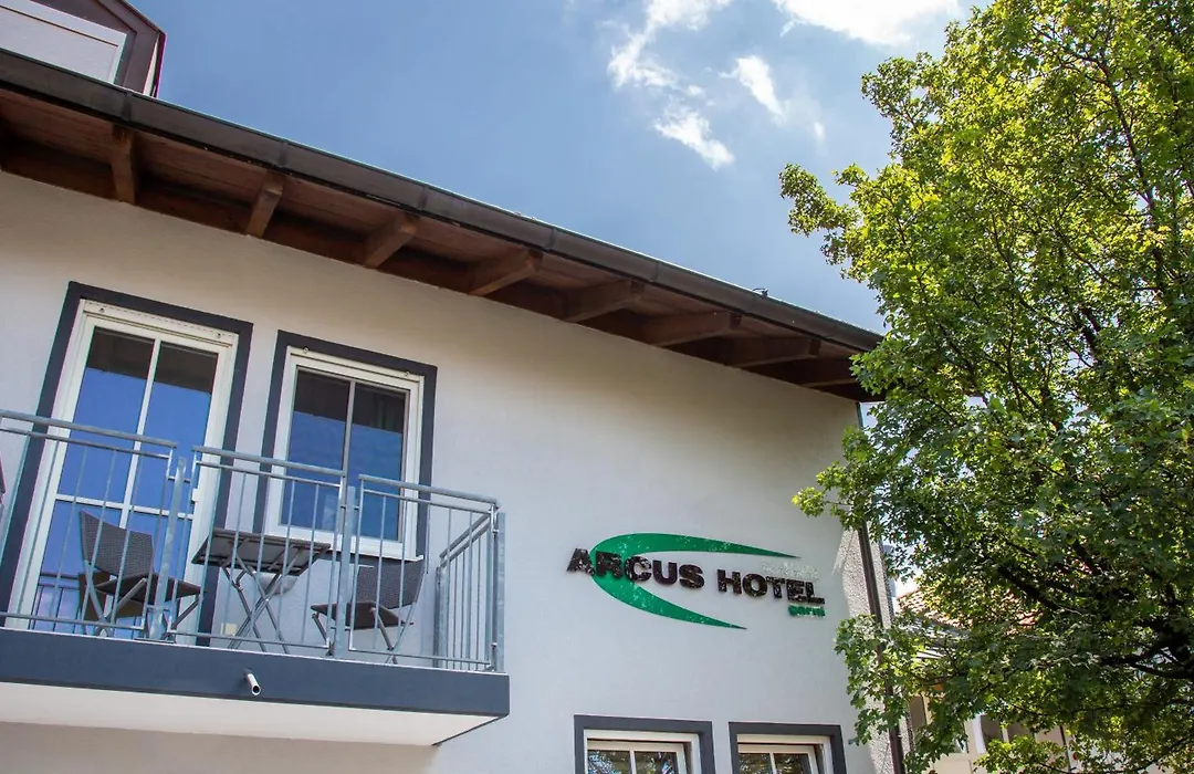 Arcus Hotel München Messe-1
