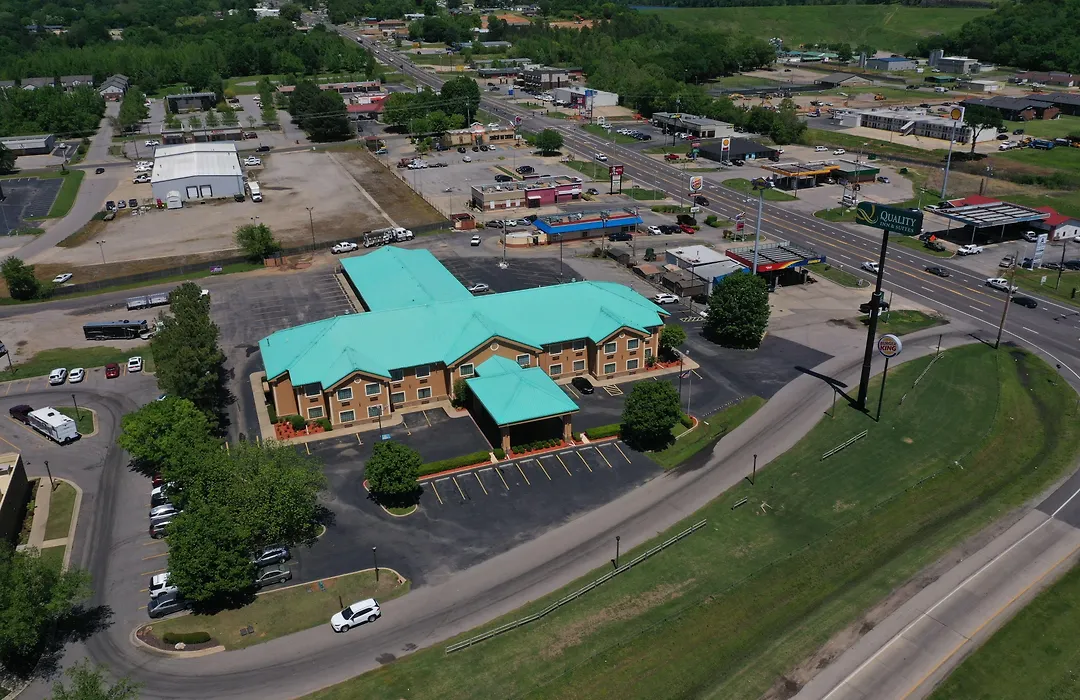 Quality Inn & Suites Alma I-40-1