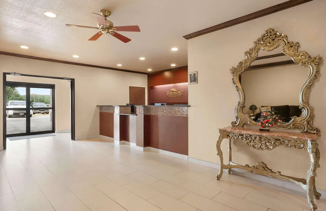 Baymont By Wyndham Clute Lake Jackson-1