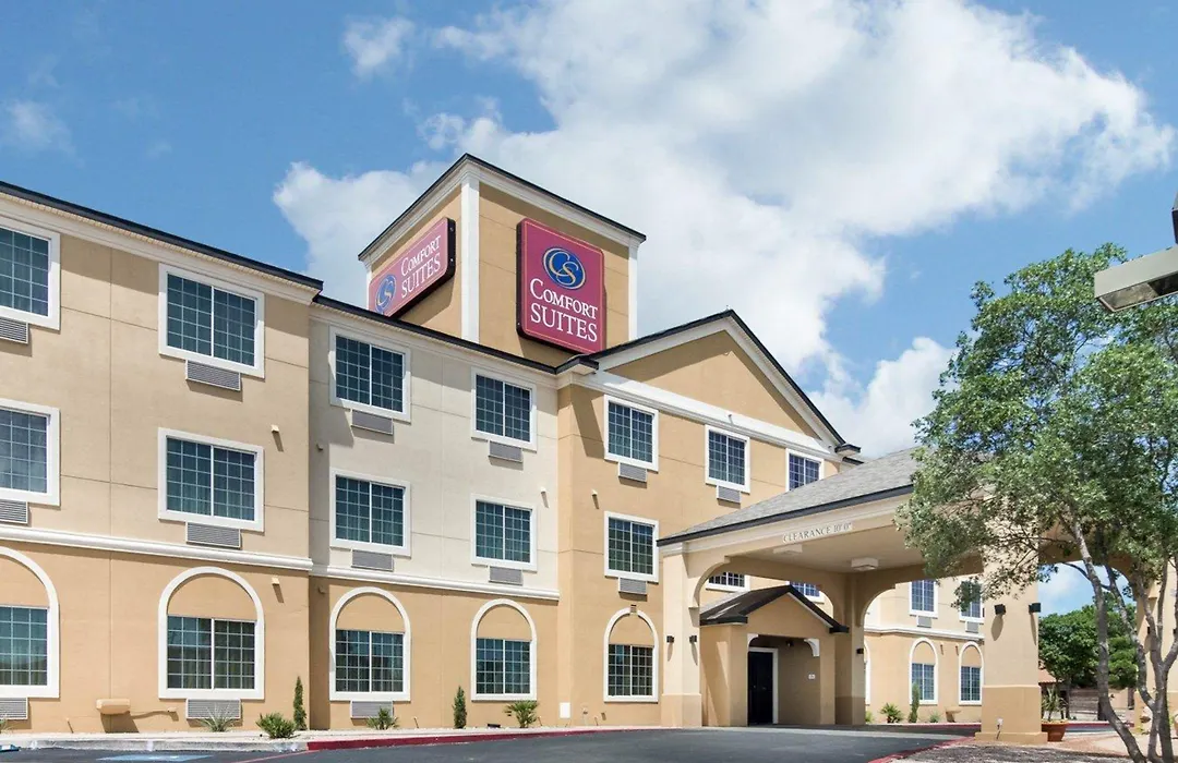 Comfort Suites Odessa Near University-1