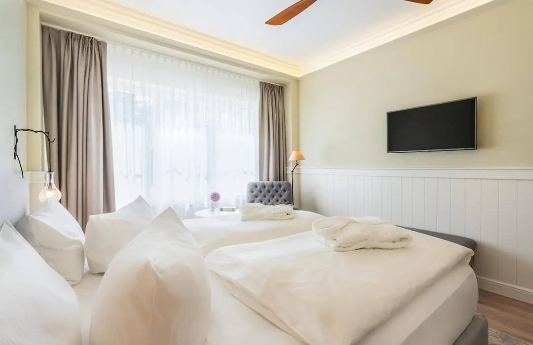 Strandhotel Ahlbeck, A Member Of Radisson Individuals-1