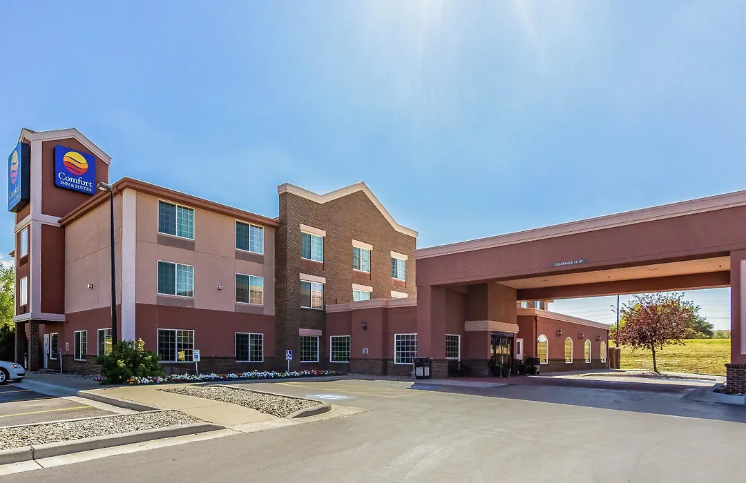 Comfort Inn & Suites Gillette Near Campbell Medical Center-1