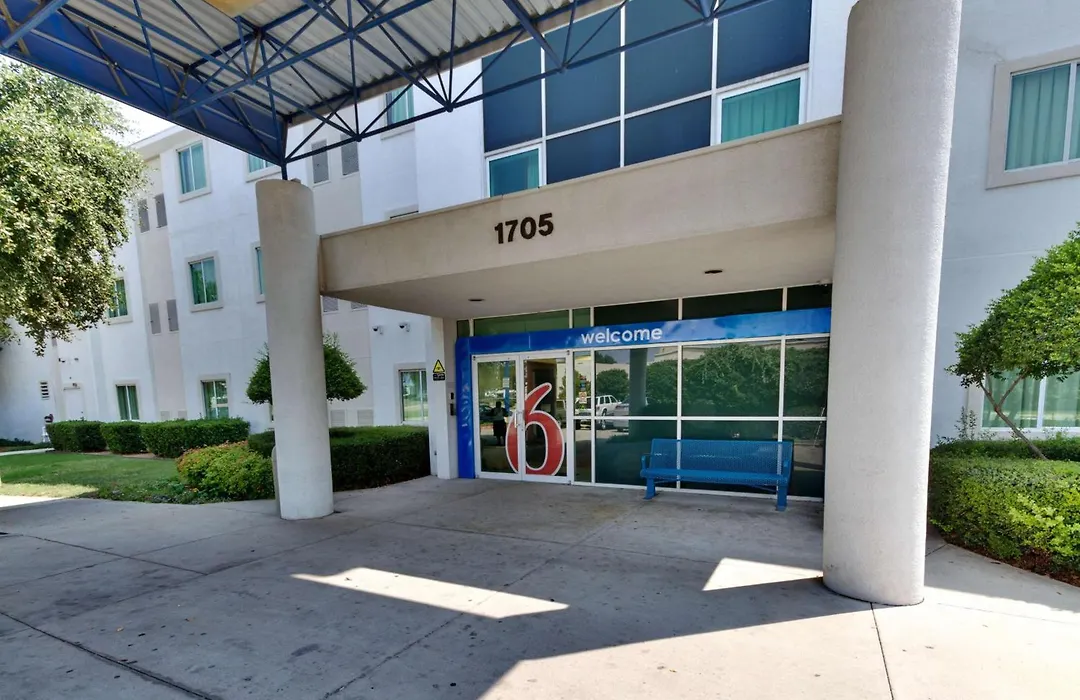 Motel 6-Lewisville, Tx - Dallas-1