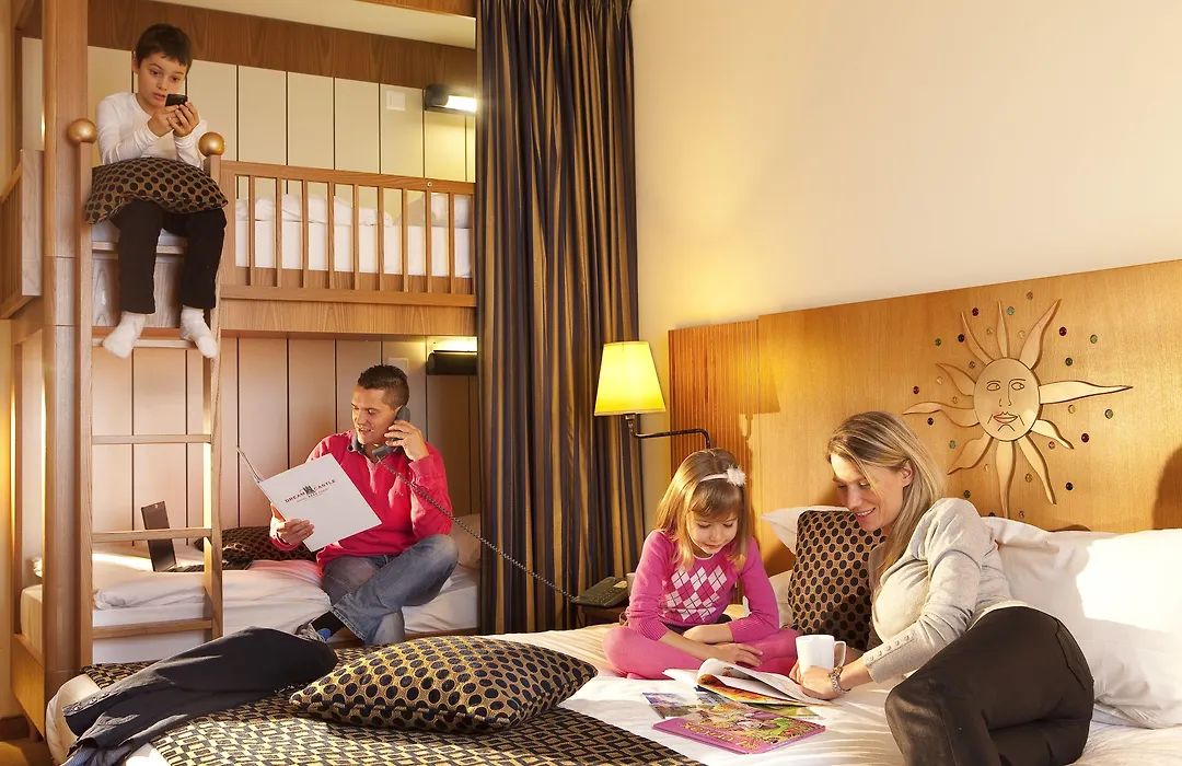 Dream Castle Hotel Marne La Vallee-1