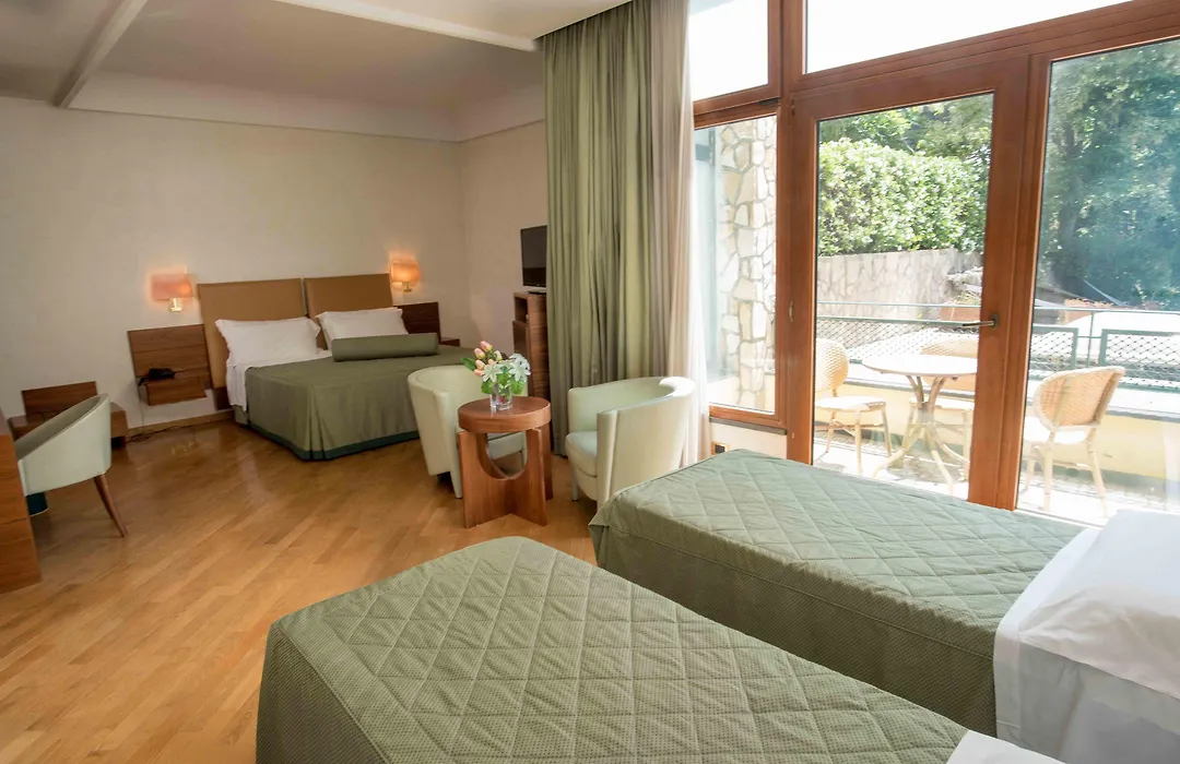 Solofra Palace Hotel & Resort-1