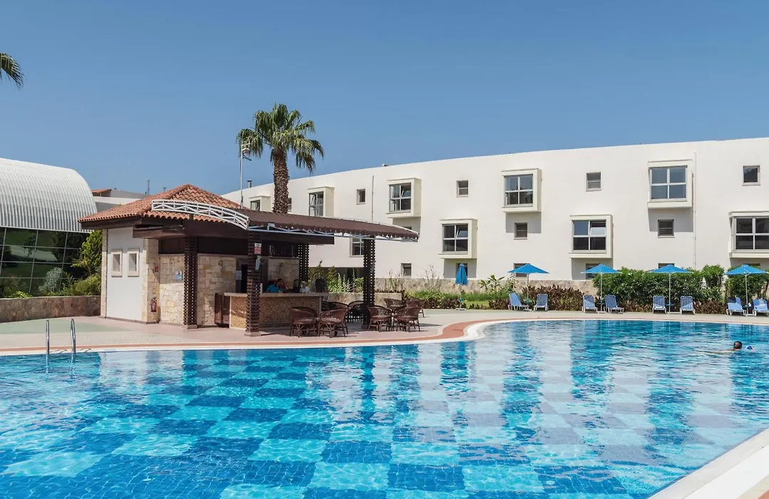 Aqua Fantasy Aquapark Hotel & Spa-1