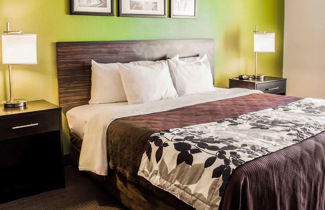 Sleep Inn & Suites Virginia Horse Center-1
