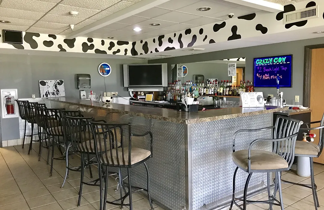 Quality Inn & Suites Belmont - Platteville-1