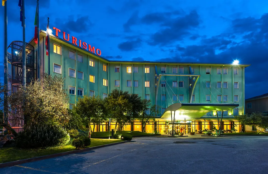 Best Western Hotel Turismo-1