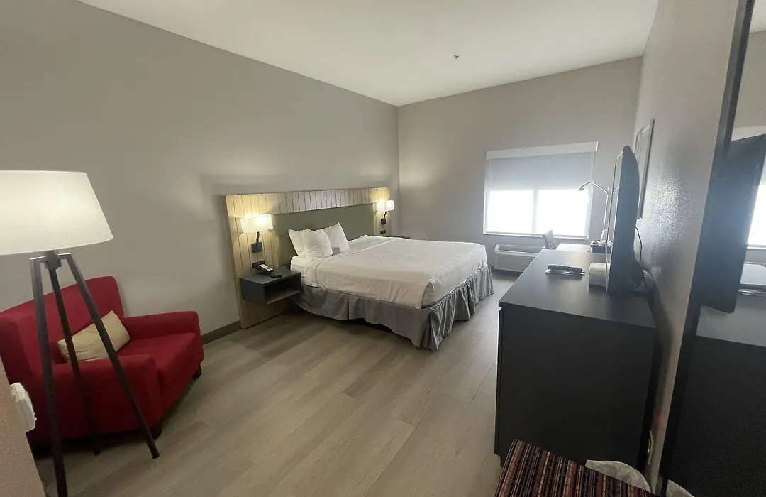 Country Inn & Suites By Radisson, Midway - Tallahassee West-1