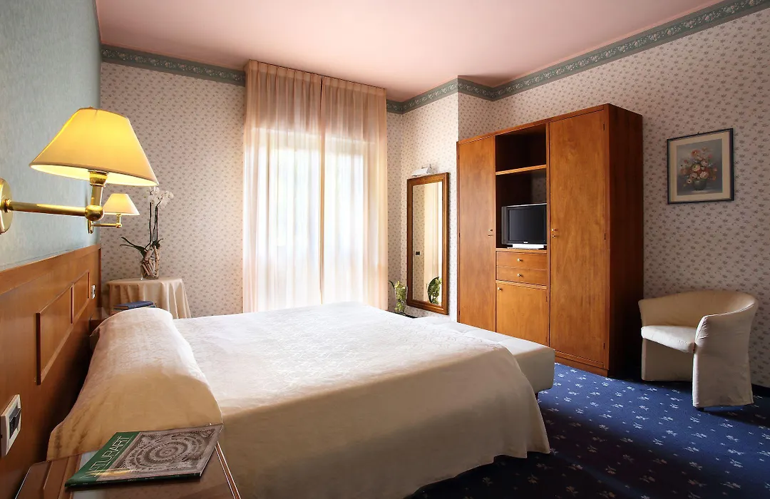Hotel Villa Delle Rose-1