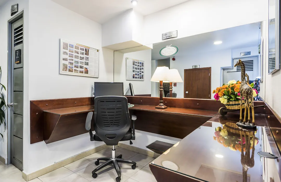 Hotel Platinum Suite-1