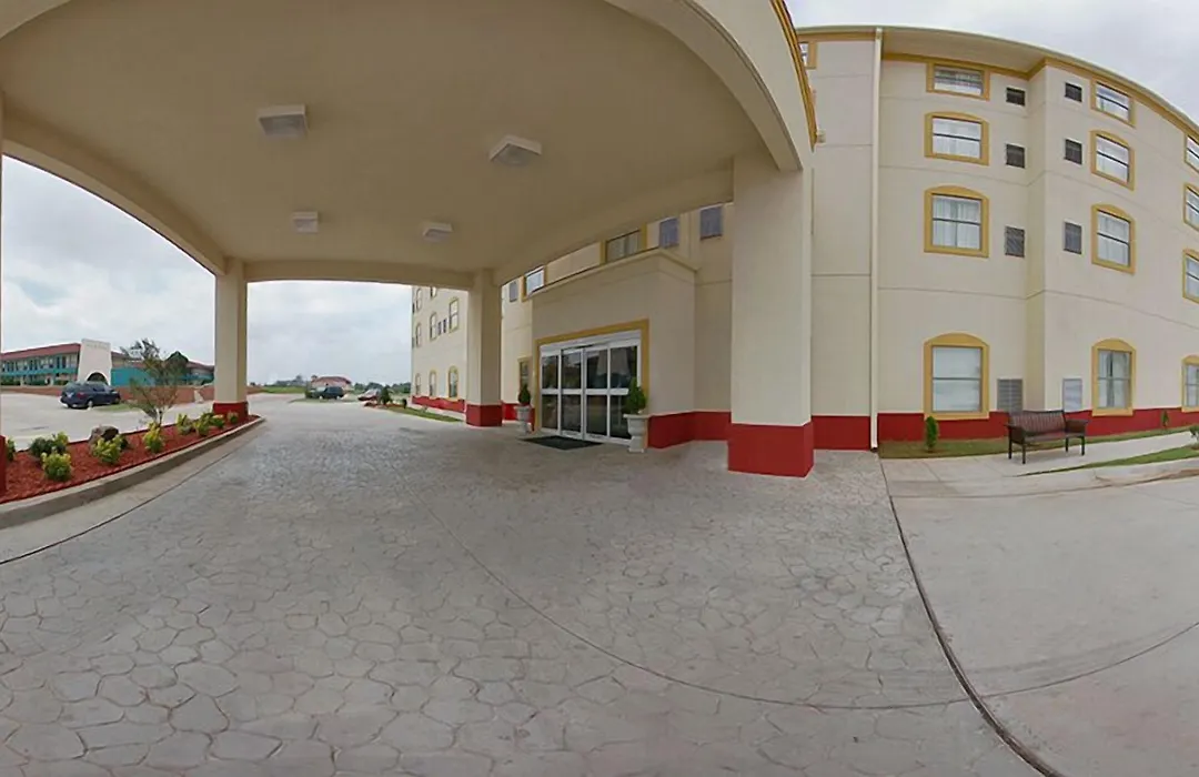 Comfort Suites Yukon - Sw Oklahoma City-1