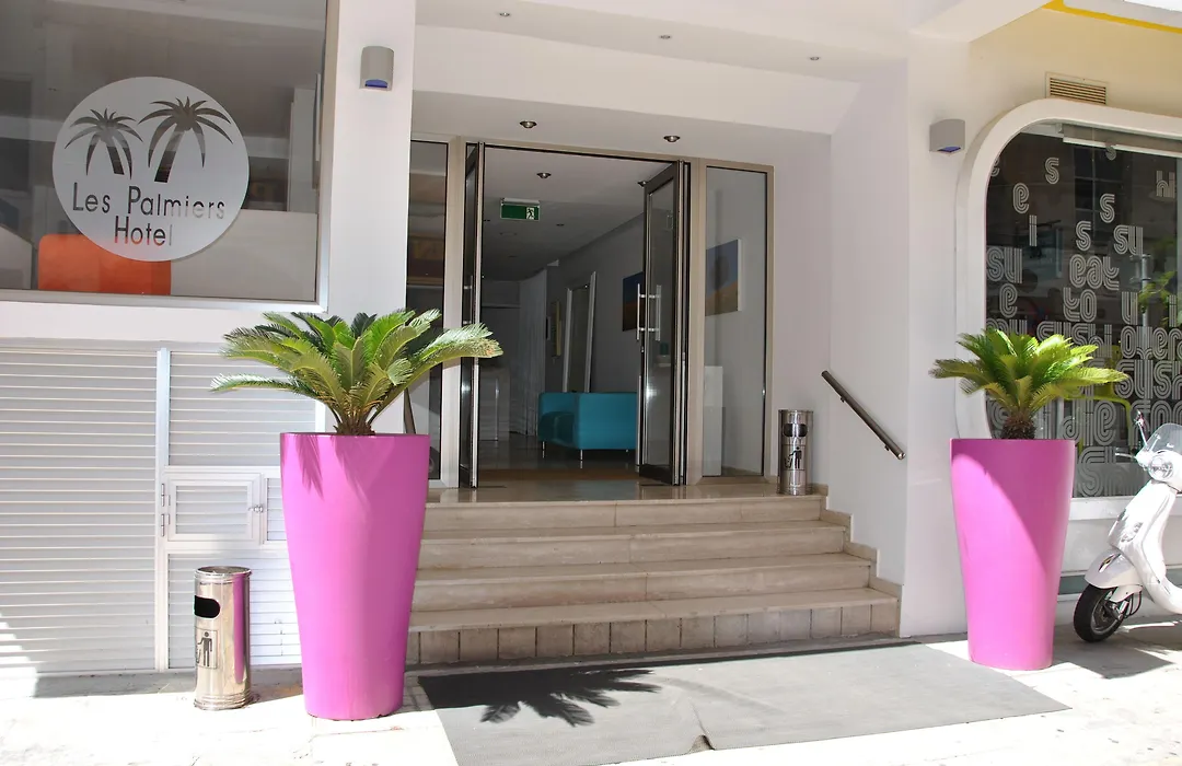 Les Palmiers Beach Boutique Hotel & Luxury Apartments-1