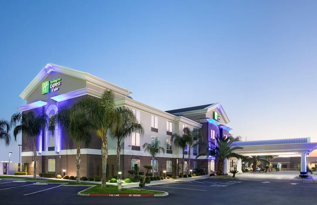 Holiday Inn Express & Suites Yosemite Park Area By Ihg-1
