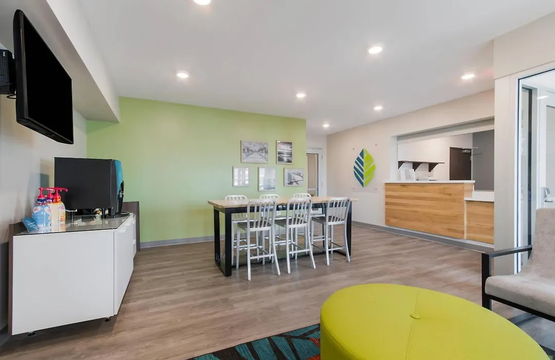 Woodspring Suites Tamarac-1