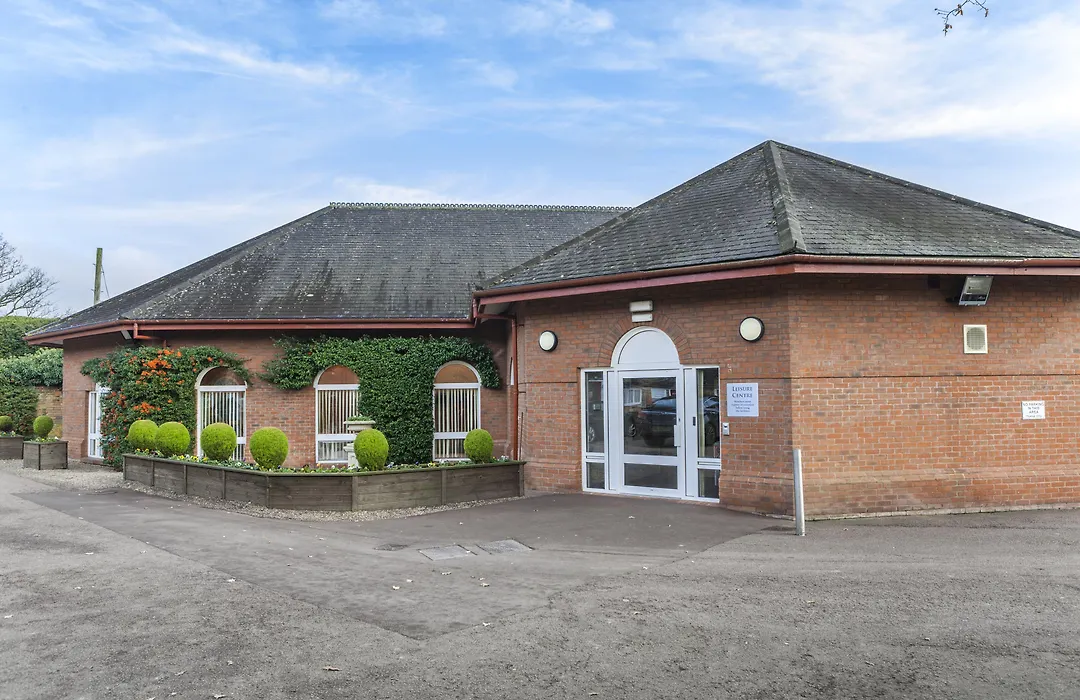 Wychnor Park Country Club-1