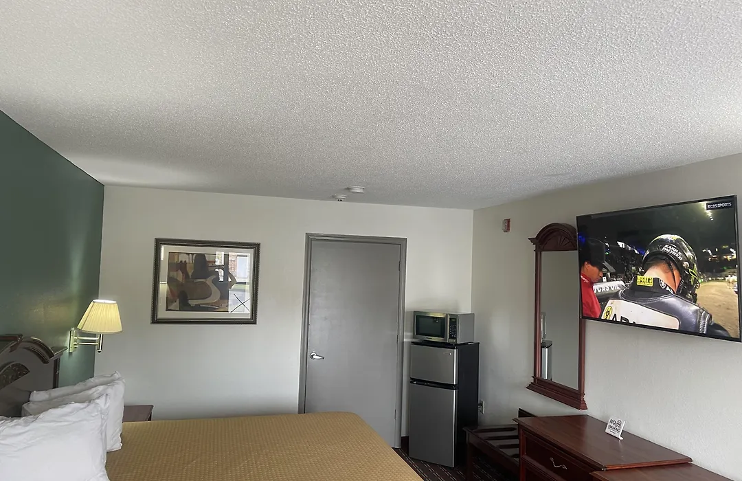 Loyalty Inn Hawkinsville-1