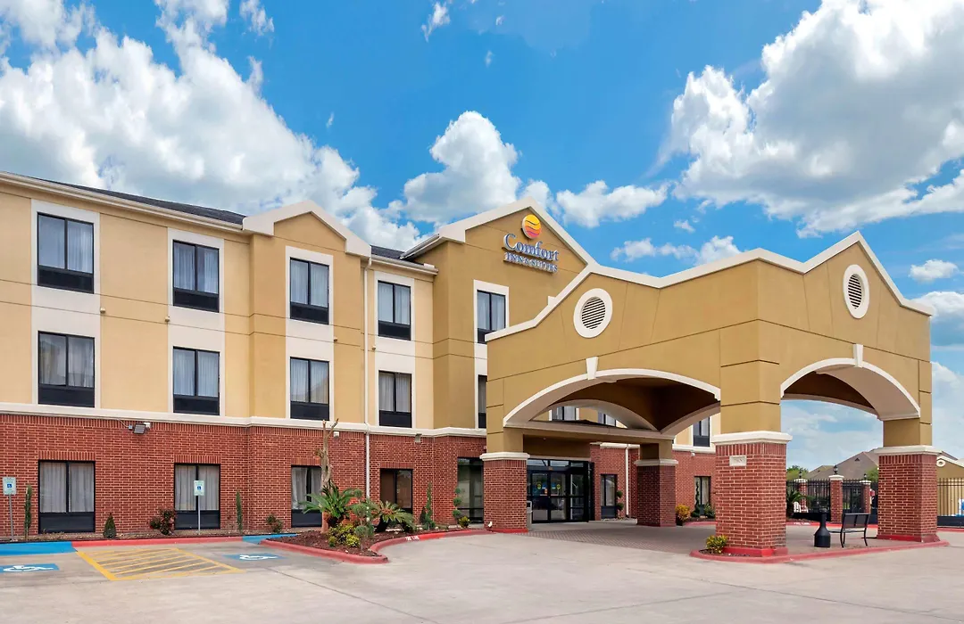 Comfort Inn & Suites Port Arthur-Port Neches-1
