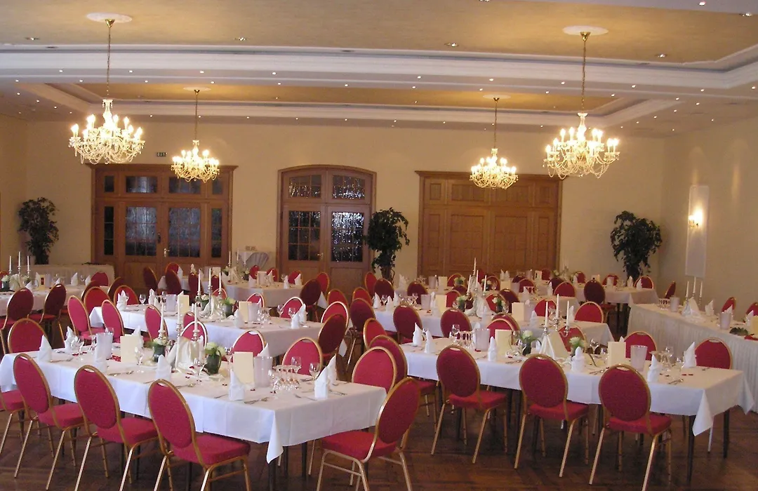 Waldhotel Nachtigall-1
