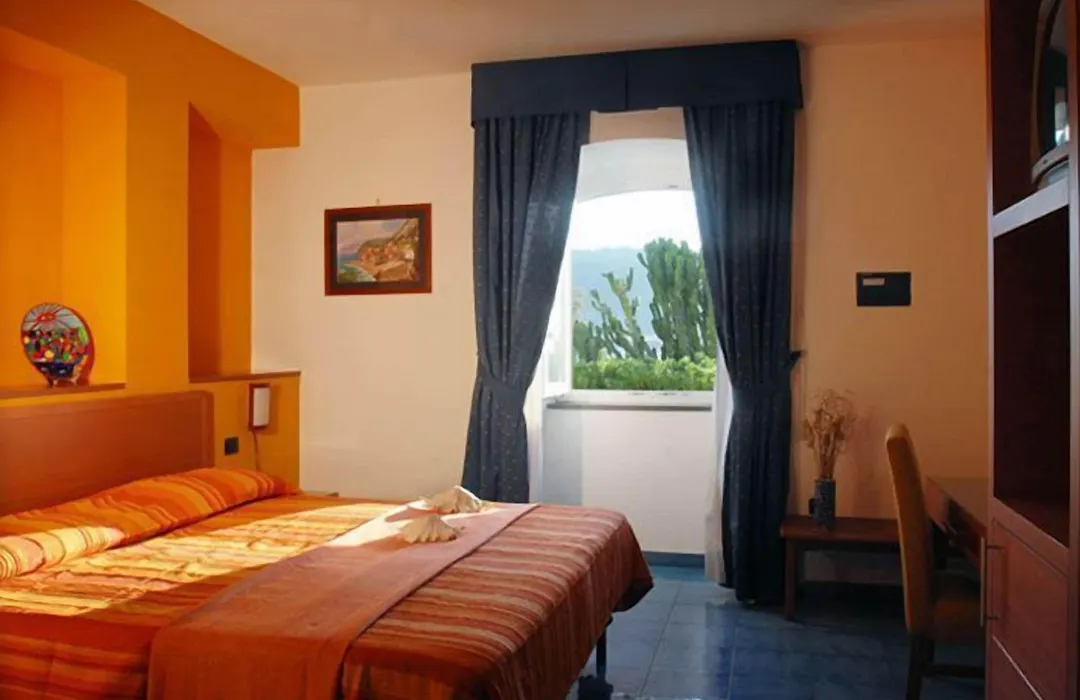 Hotel La Tonnara-1