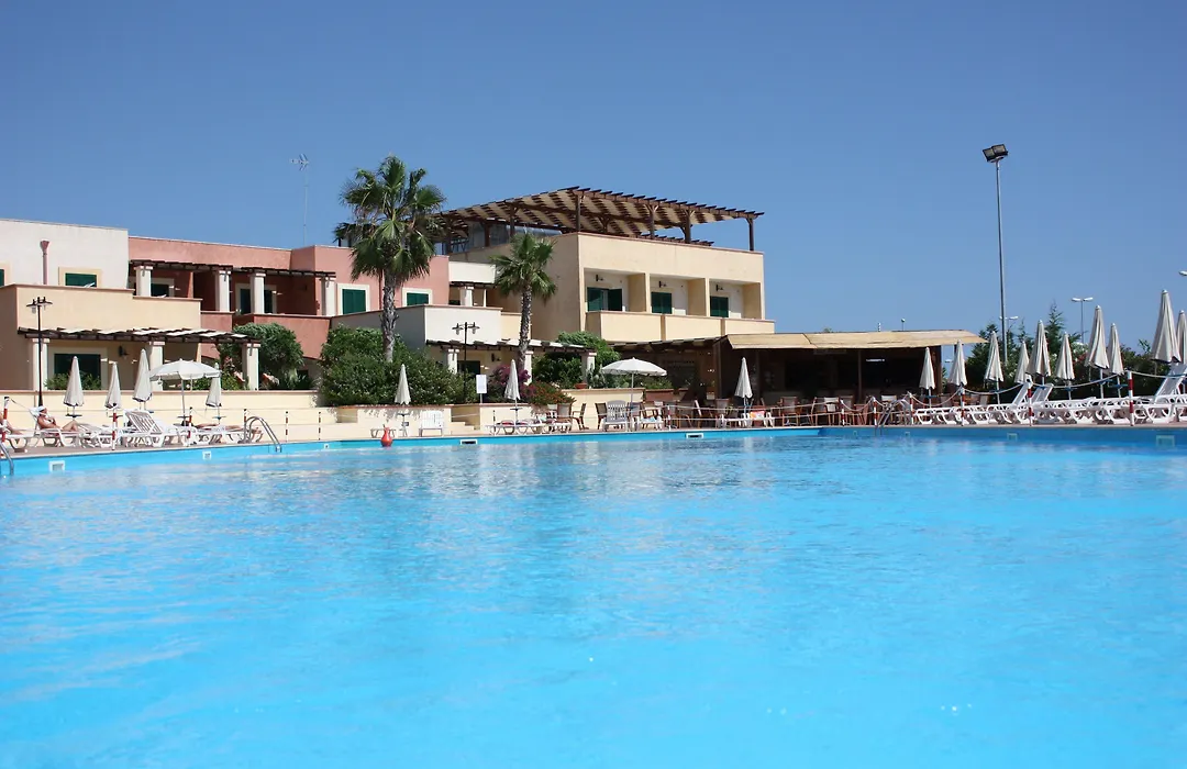 Villaggio Resort Arco Del Saracino-1