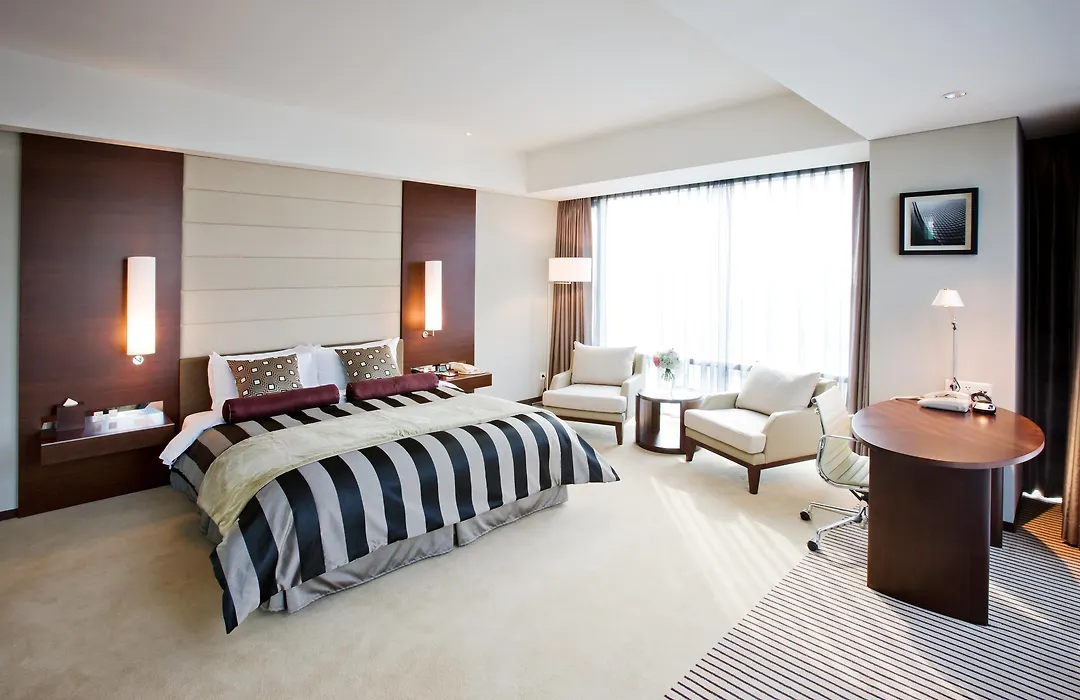 Ramada Plaza By Wyndham Suwon-1