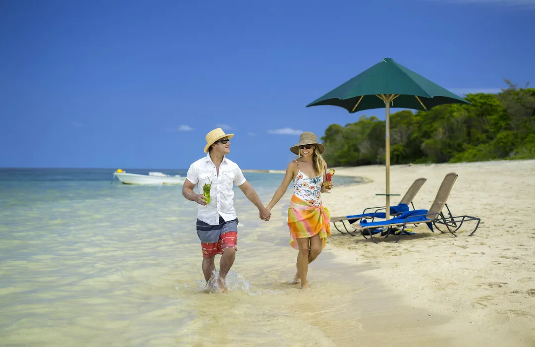 Green Island Resort-1