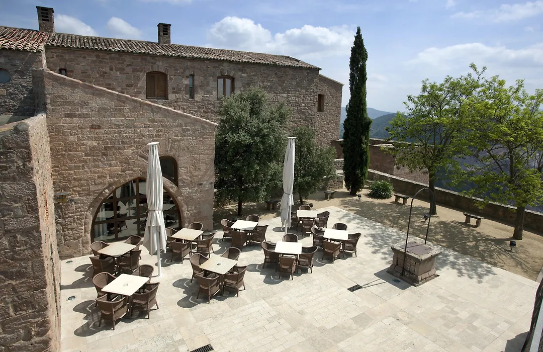 Parador De Cardona-1
