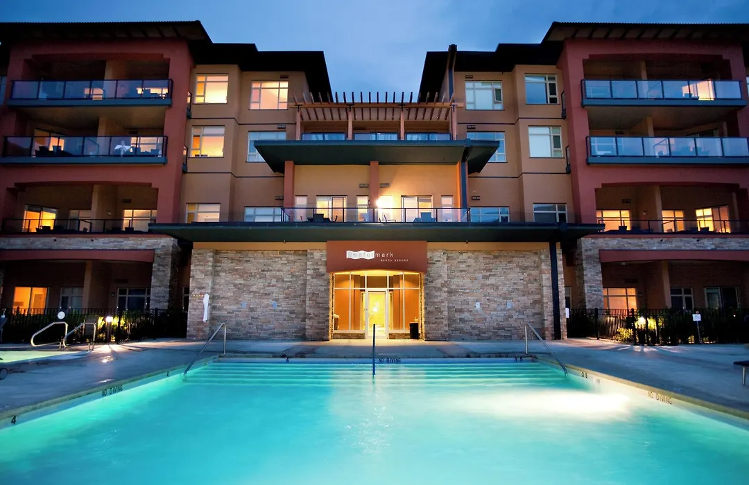 Watermark Beach Resort-1