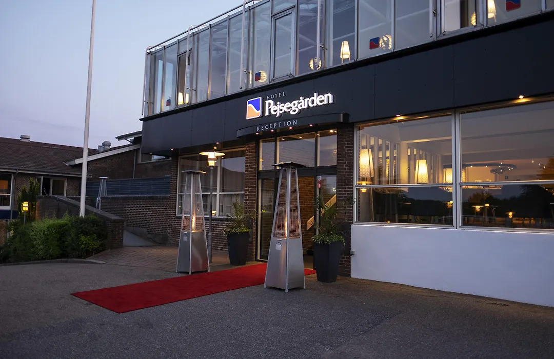 Hotel Pejsegaarden-1