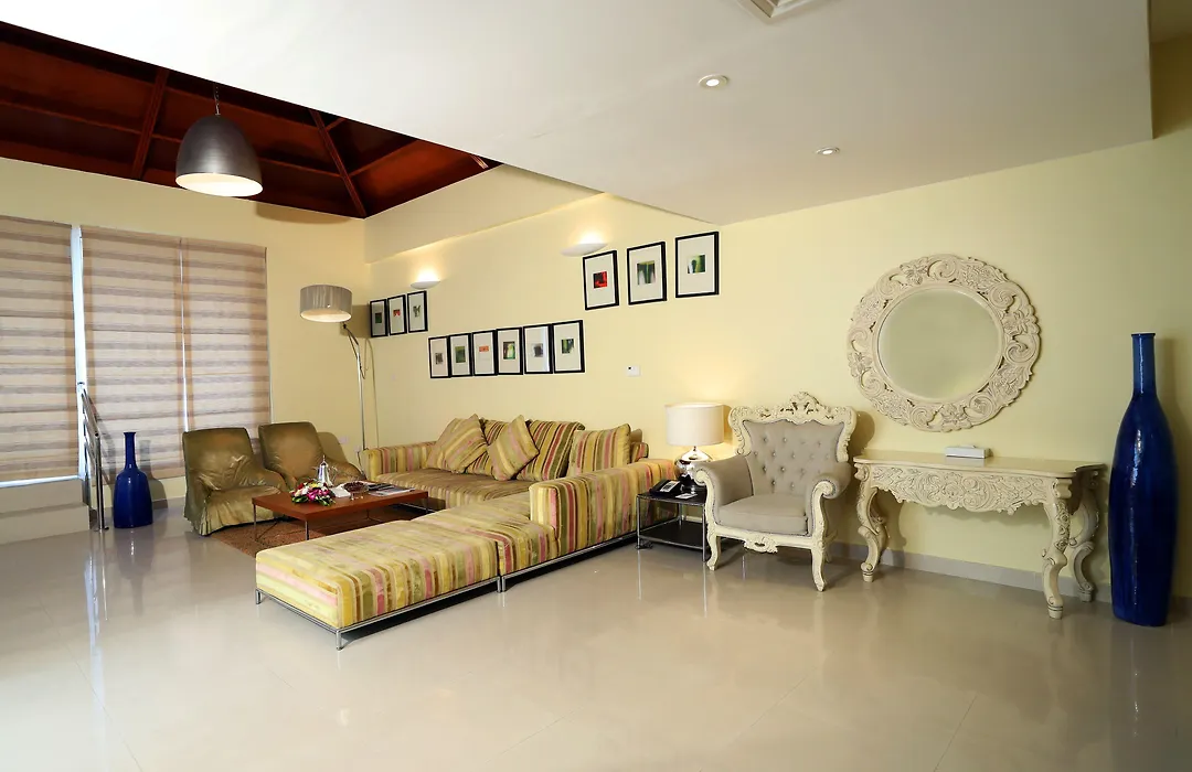 Albander Hotel & Resort-1