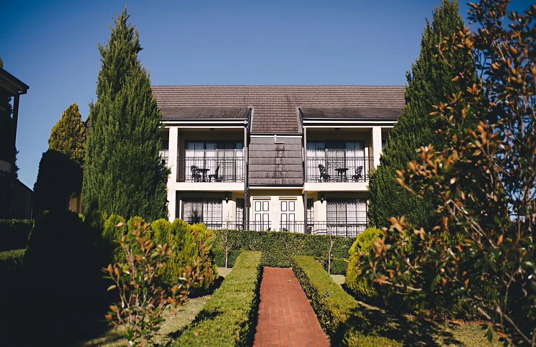 Camden Valley Inn-1