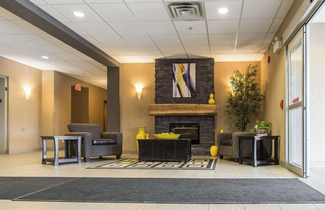 Mainstay Suites Winnipeg Airport-1