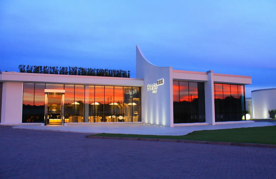 Pineta Eco Hotel - Private Parking-1