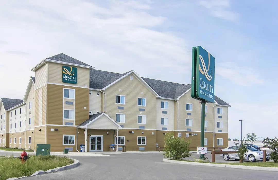Quality Inn & Suites Thompson-1
