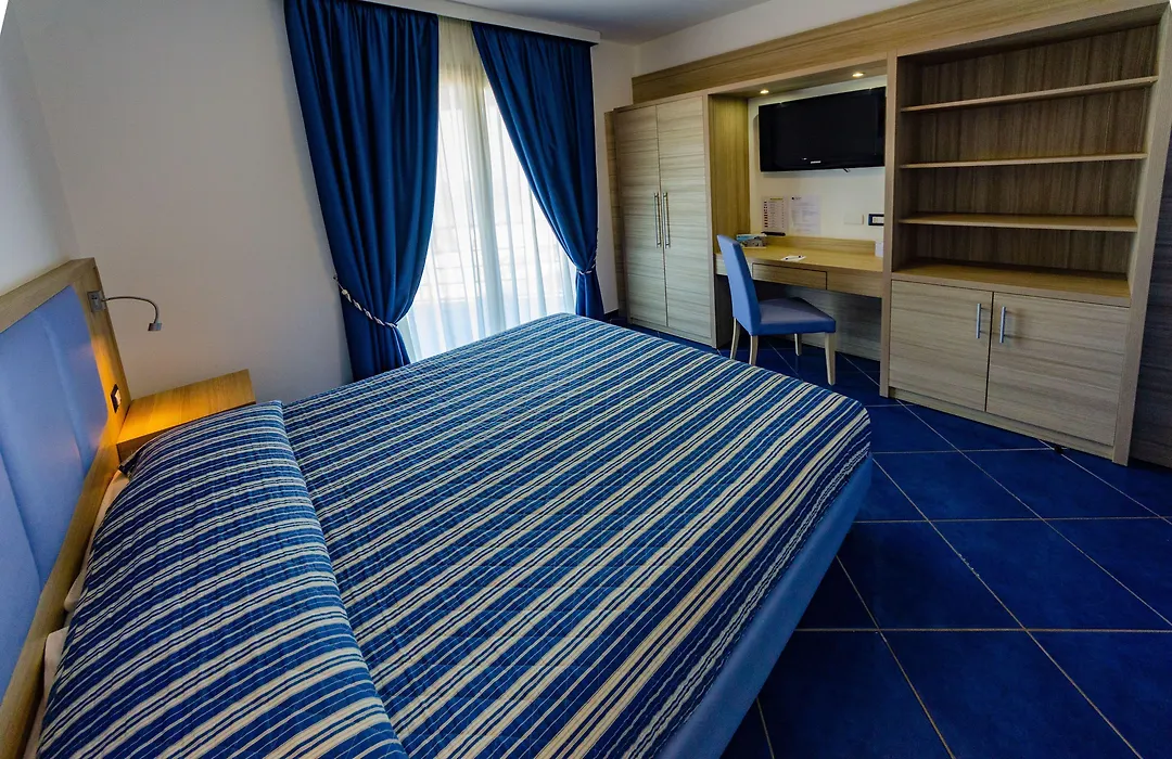 Astro Suite Hotel-1