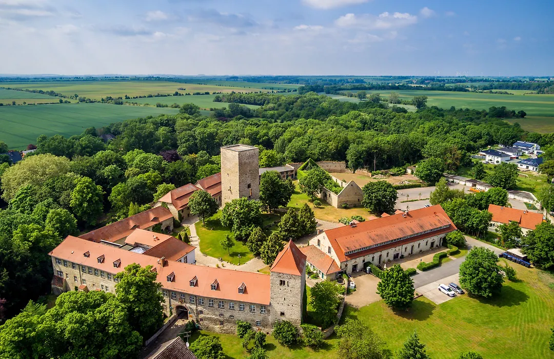 Hotel Burg Wanzleben-1
